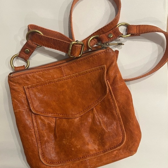 Leather Fossil crossbody purse - Picture 3 of 14